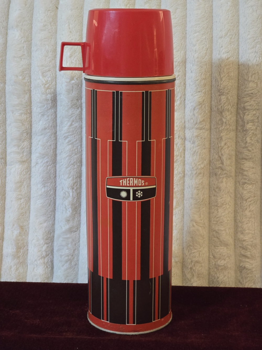 Vintage 1971 King-Seeley Thermos No. 2410 Red Black Stripes 1 Quart USA Made